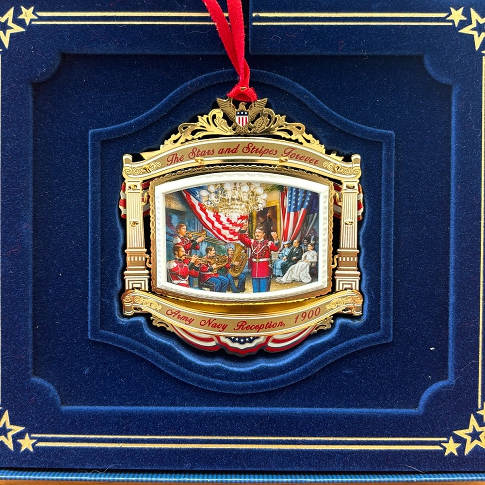 The White House Historical Association Christmas Ornament 2010